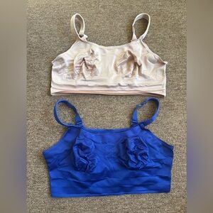 Ruby ribbon 
Size 38